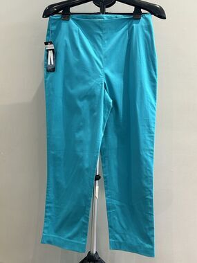 NWT Real Clothes Women's size 8 Grace Teal Pants